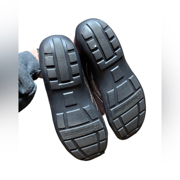 Naturalizer Brown Suede Leather Slip On Loafer.   Size 7 1/2W - Picture 5 of 6